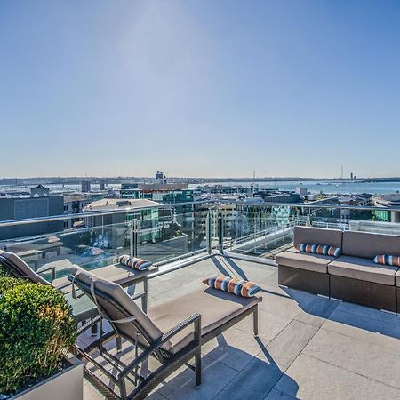 Your Family Getaway - Rooftop Spa & Pool! โอ๊คแลนด์ ภายนอก รูปภาพ