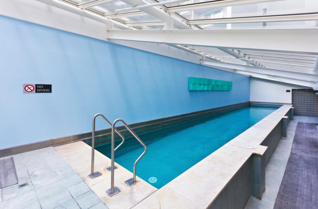 Your Family Getaway - Rooftop Spa & Pool! โอ๊คแลนด์ ภายนอก รูปภาพ
