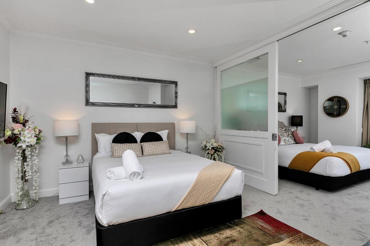 Your Family Getaway - Rooftop Spa & Pool! โอ๊คแลนด์ ภายนอก รูปภาพ